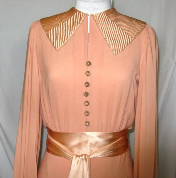 1930s NRA Label, Art Deco Peach Dressing Gown, Negligee & Slip.  Marshall Field Curve Hugging, Bias Cut, Circa 1933.